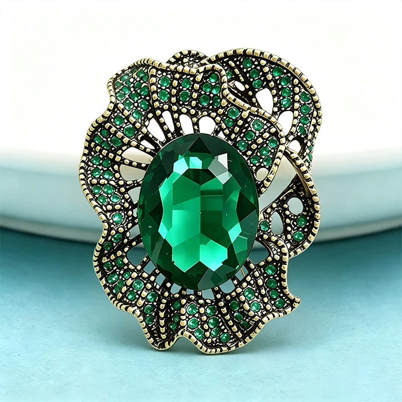PENDRA Crystelle Vintage Crystal Flower Brooch