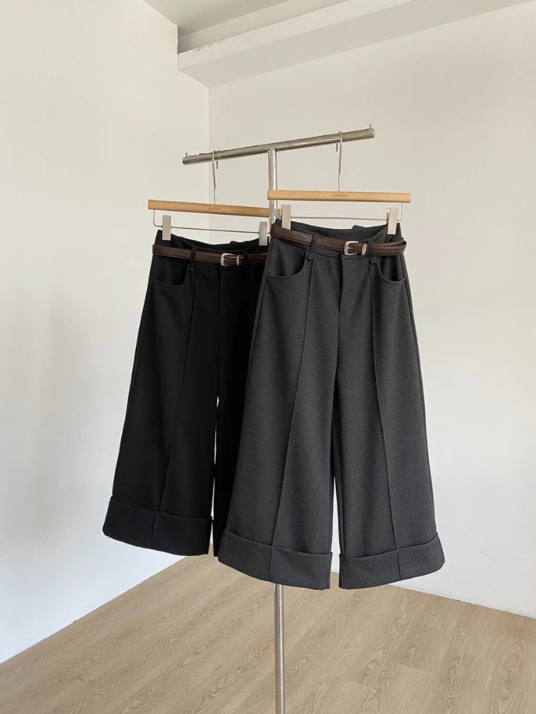 Retro design with rolled edge high waist casual pants 2025 autumn new slim fit and versatile wide leg pants for women