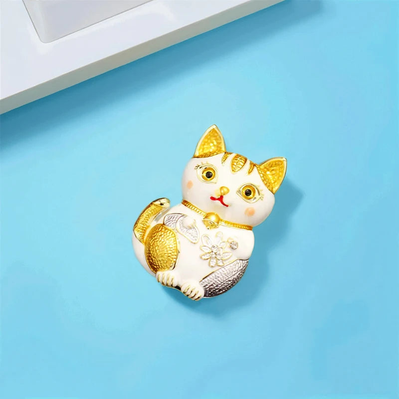 Wuli&baby Lovely Enamel Cat Brooches For Women Unisex Alloy Lucky-cat Animal Party Office Brooch Pins Gifts