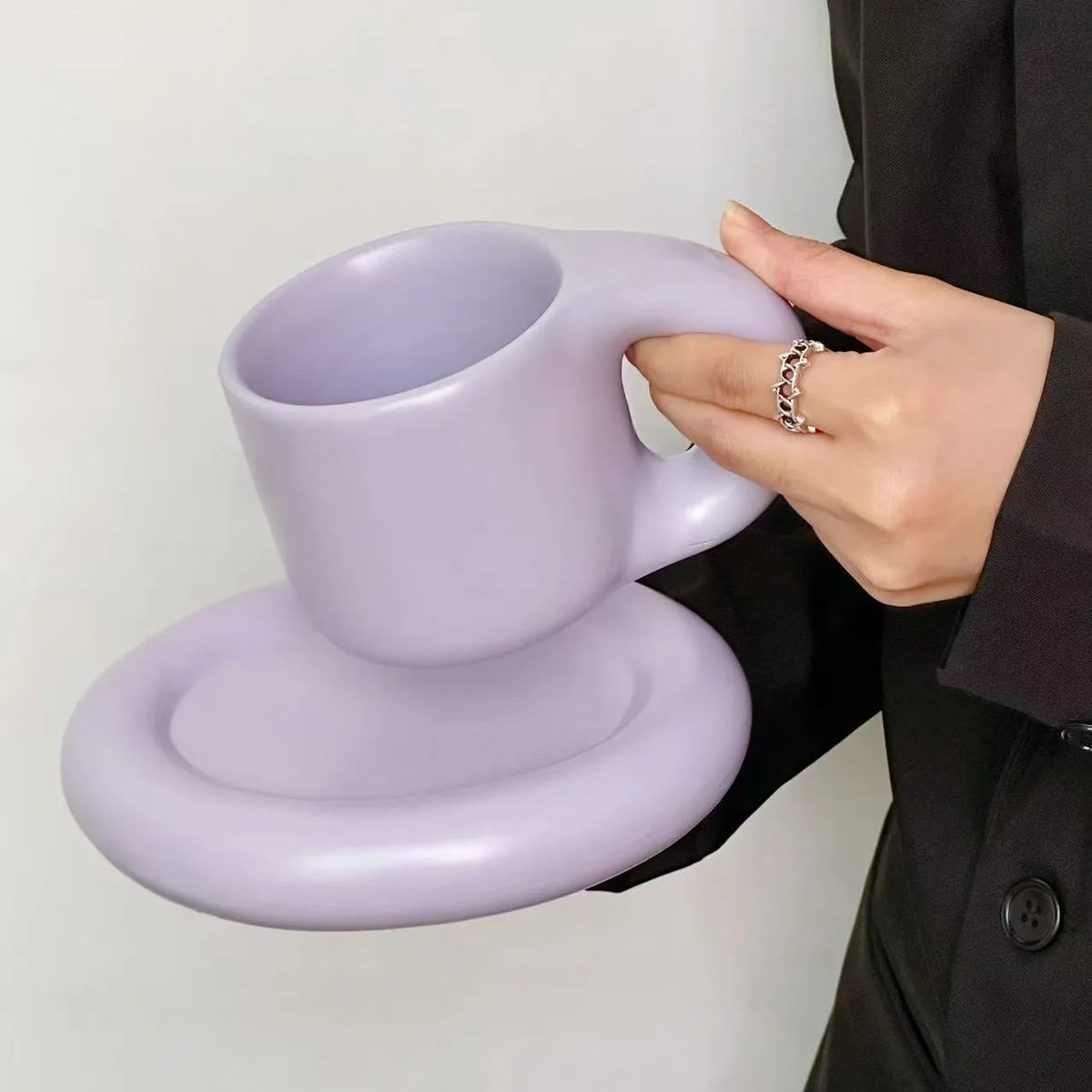 Creative chubby ceramic cup and saucer set, big handle design ins wind mug, macaron breakfast coffee