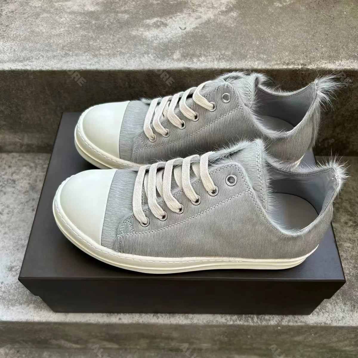 PENDRA Grey Horsehair Grey Leather Low-Top Lace-Up Thick-Sole Sneakers
