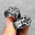 PENDRA Cross Rock Stuff Steel Ring