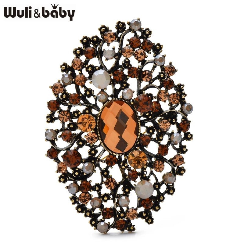 PENDRA Royale Round Flower Brooch