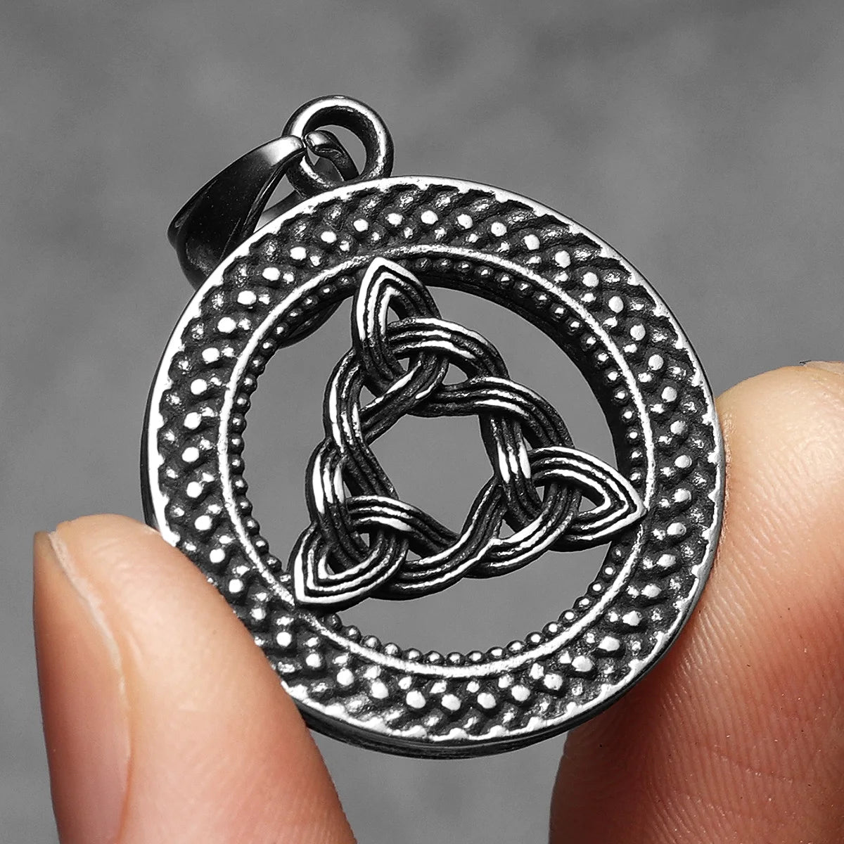 Viking Celtic Knot Odian Men Necklaces Stainless Steel Pendant Chain Women Punk Fashion Jewelry New Accessories Gifts Wholesale