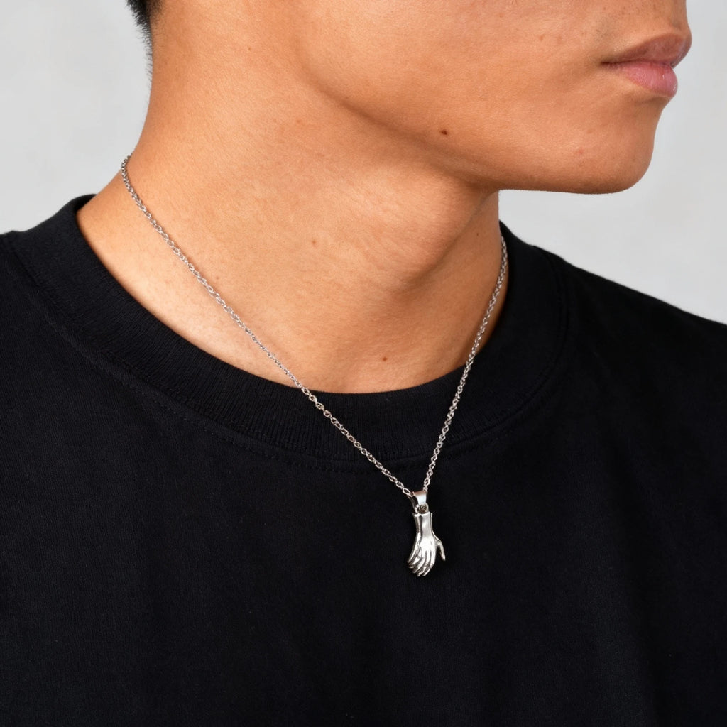 2pcs/set Hand in Hand Couple Necklace for Men Women,Magnetic Couples Metal Pendant Necklaace with Gift Cards,Valentine's Day