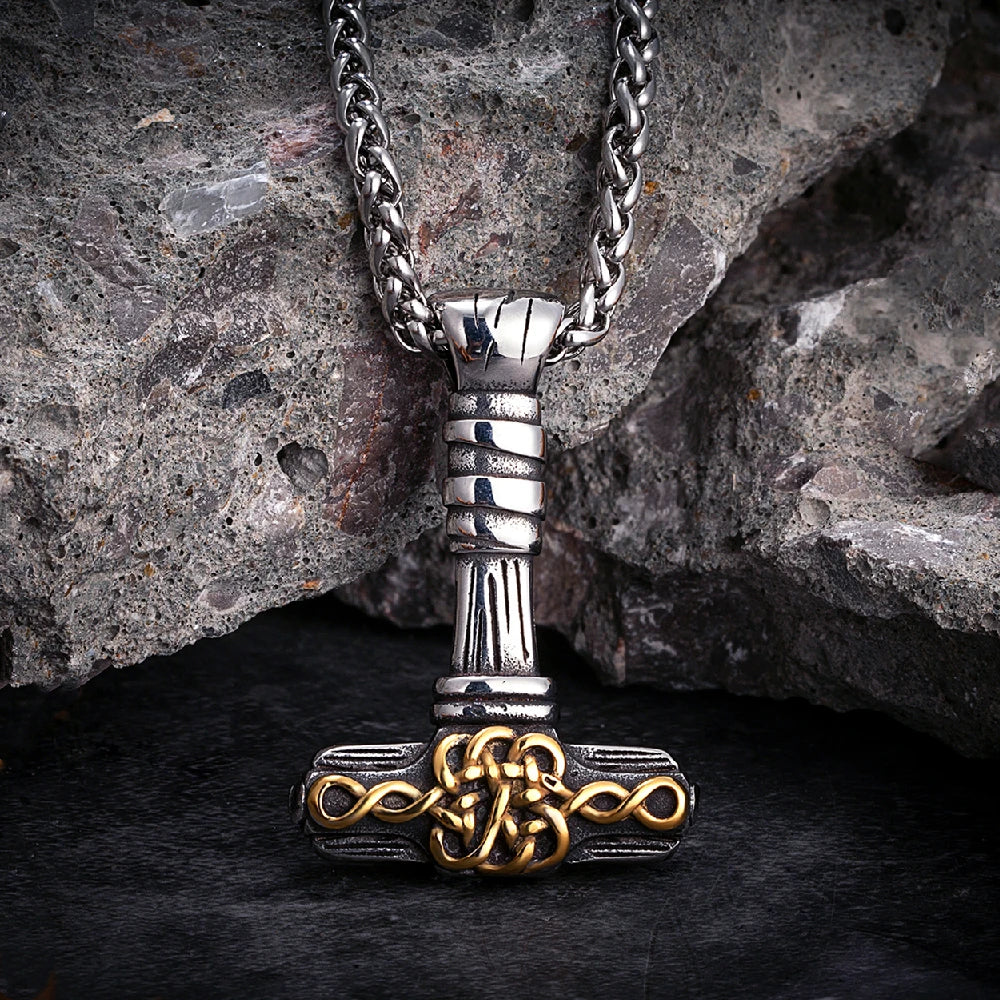 PENDRA Celtic Knot Vintage Necklace
