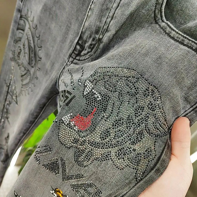Spring and Autumn 2025 New Men's Jeans Gray Trendy Tiger Head Hot Diamond Printing Slim-fit Small Feet Trousers Men's Clothing