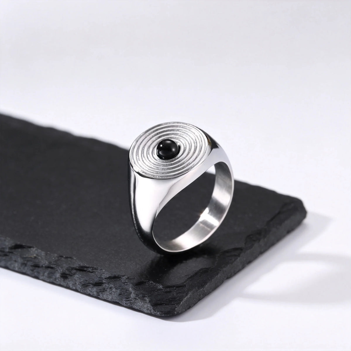 Men's Stainless Steel Signet Ring,Vintage Natural Stone Black Onyx Round Ring,Daily Wear Jewelry Gift
