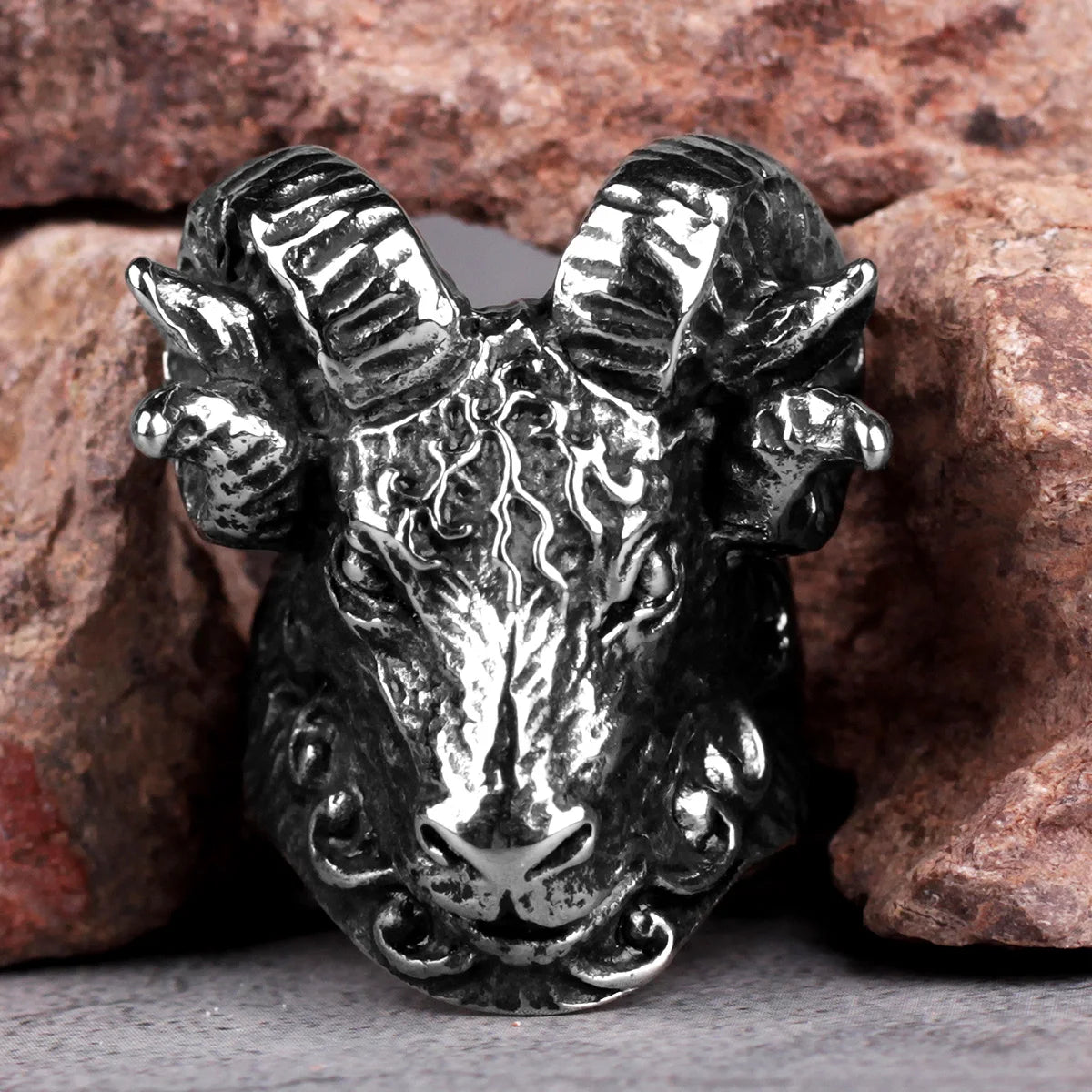 PENDRA Sheep Goat Head Steel Ring