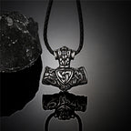 PENDRA Rune Norse Vegvisir Necklace