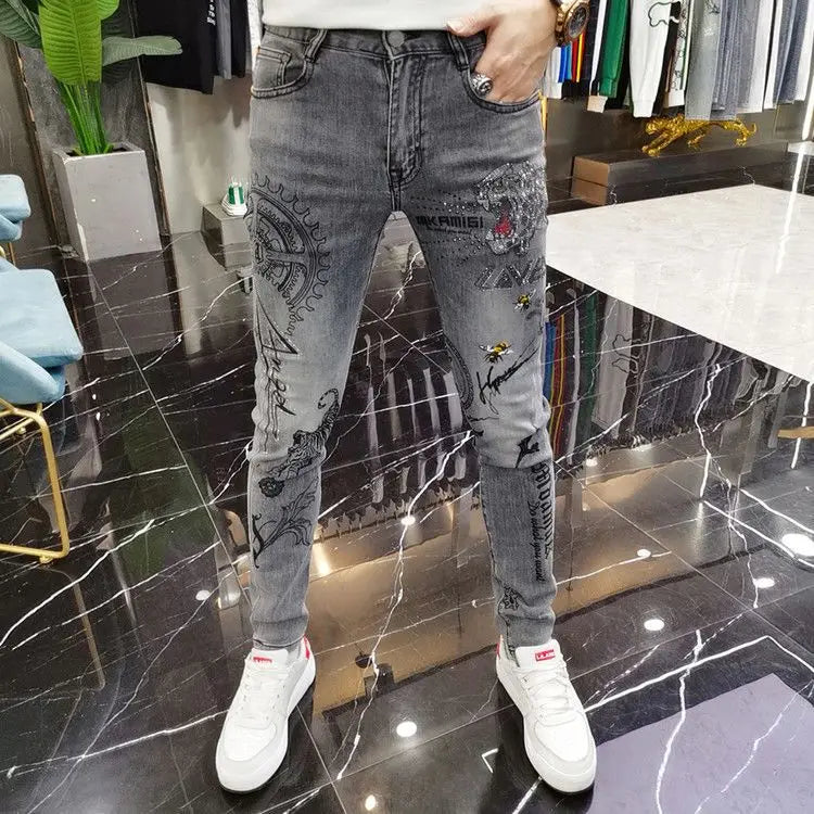 Spring and Autumn 2025 New Men's Jeans Gray Trendy Tiger Head Hot Diamond Printing Slim-fit Small Feet Trousers Men's Clothing