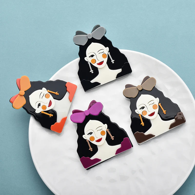 PENDRA Acrylic Beautiful Face Brooch