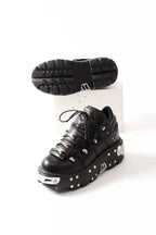 PENDRA Lace Platform Ankle Boots