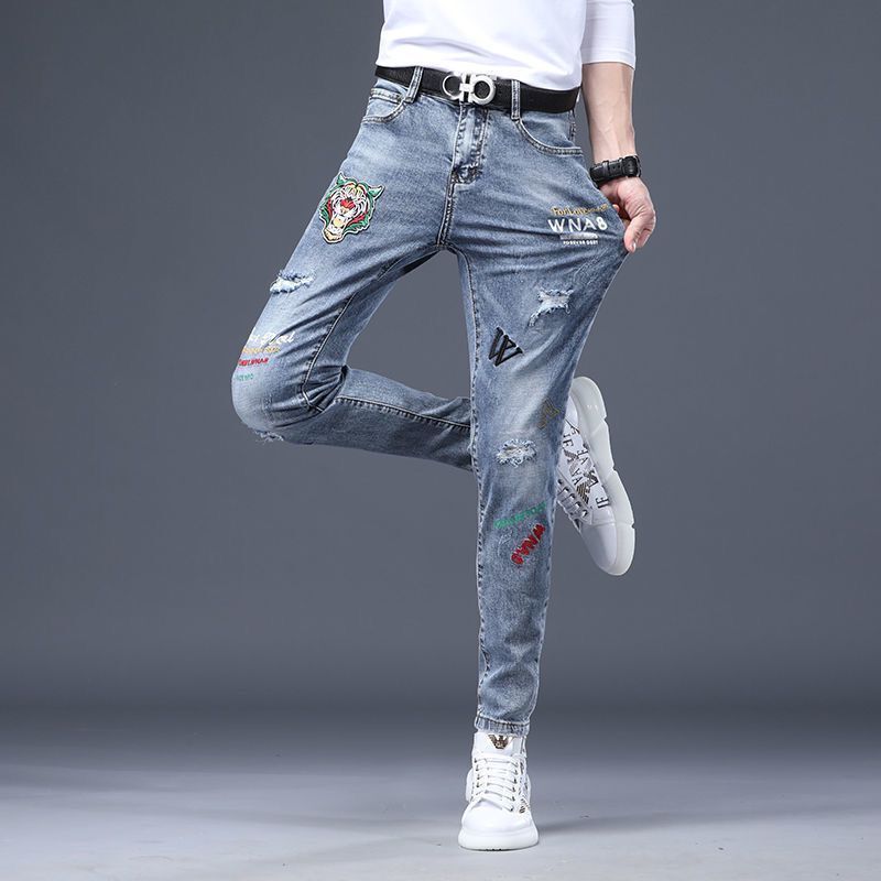 Hot Sale Men's Luxury Jeans Streetwear Denim Pants Punk Distressed Hole Tiger Embroidery Patches Stretch Skinny Ripped Trouser