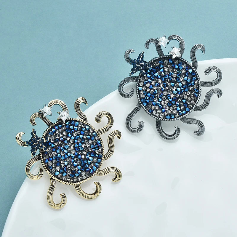 PENDRA Solstice Full-Crystal Sun Brooch