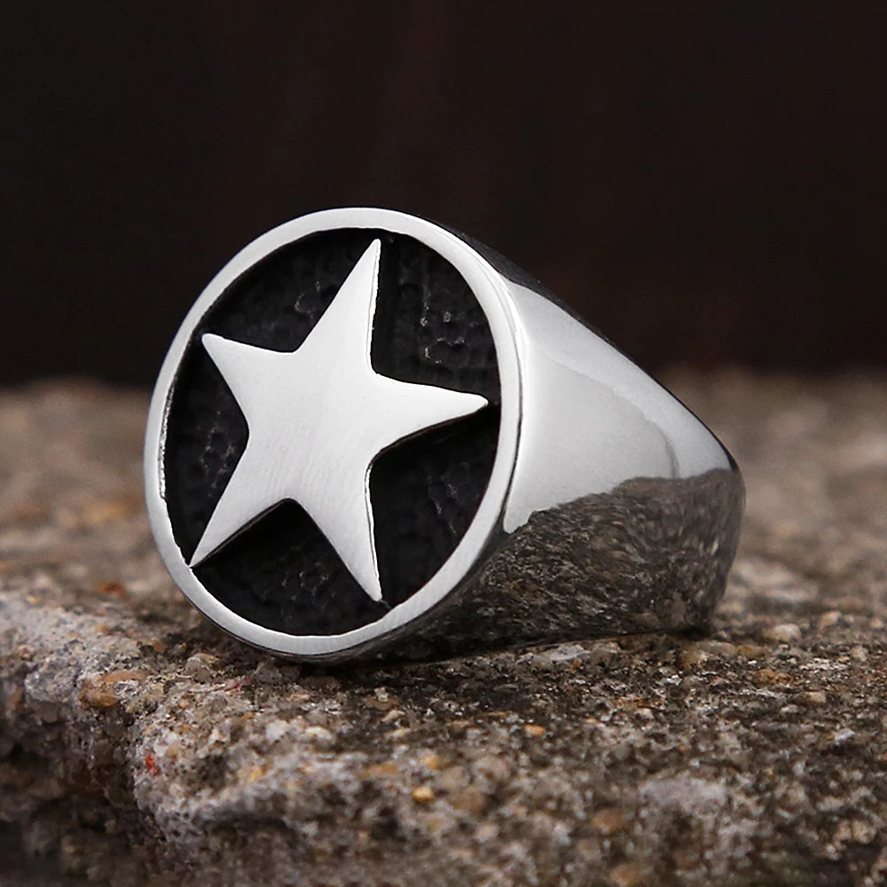 PENDRA Starcrest Lucky Star Signet Ring