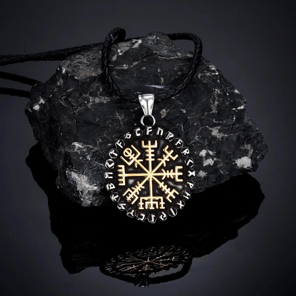 PENDRA Rune Compass Steel Necklace