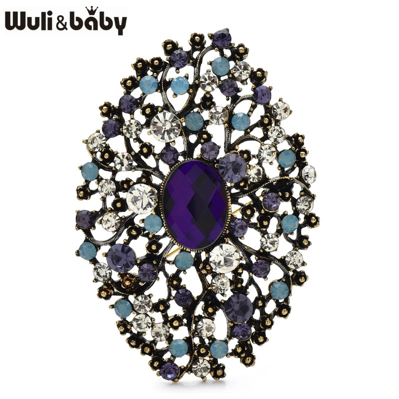 PENDRA Royale Round Flower Brooch