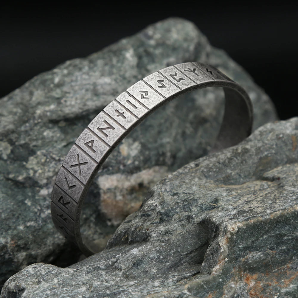 PENDRA Runeband Nordic Viking Rune Bracelet