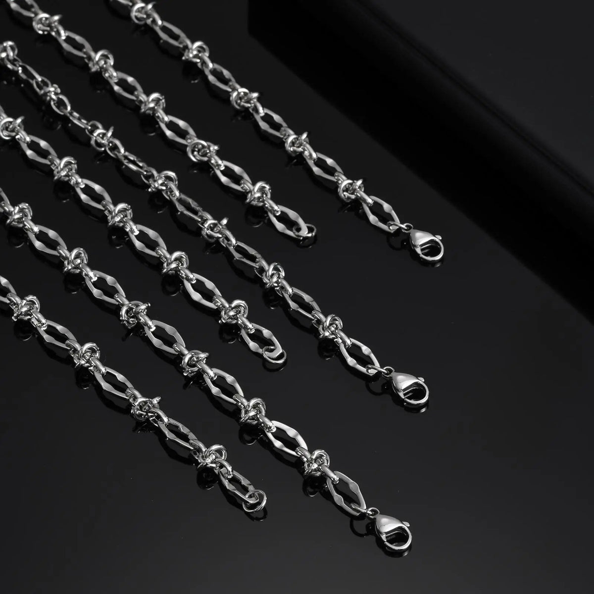 Hiphop Lips Necklaces for Men Boys,Never Fade Irregular Knot Splicing Collars,Cool Rock Punk Jewelry Gifts
