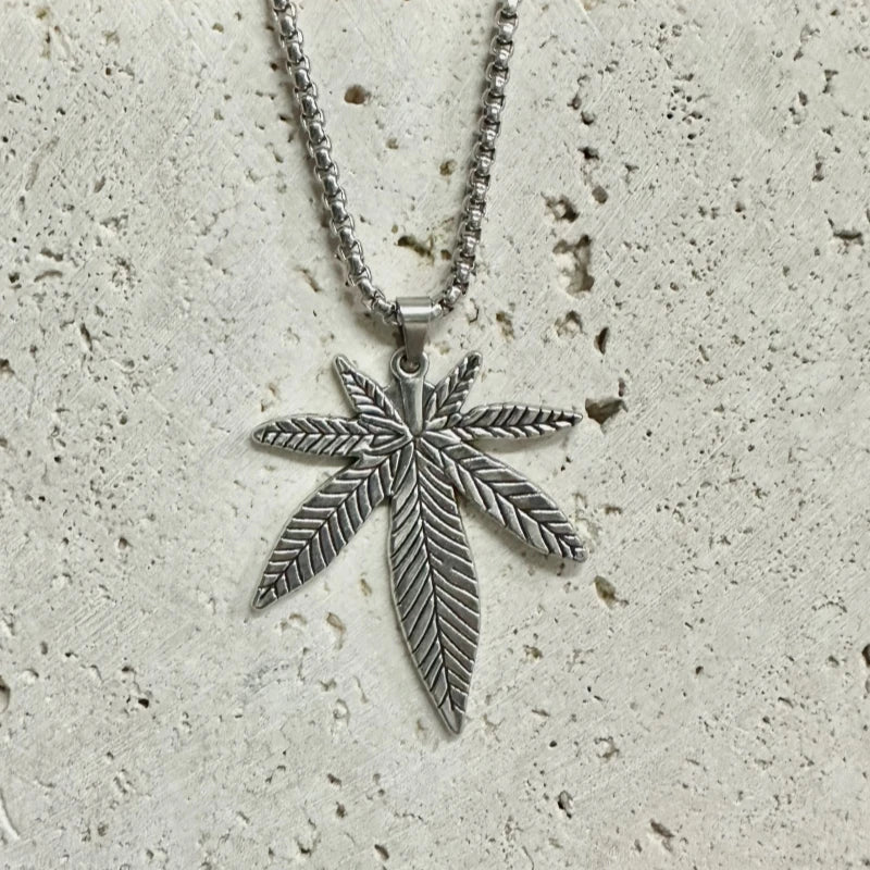 PENDRA Mapleleaf Stainless Steel Maple Leaf Pendant