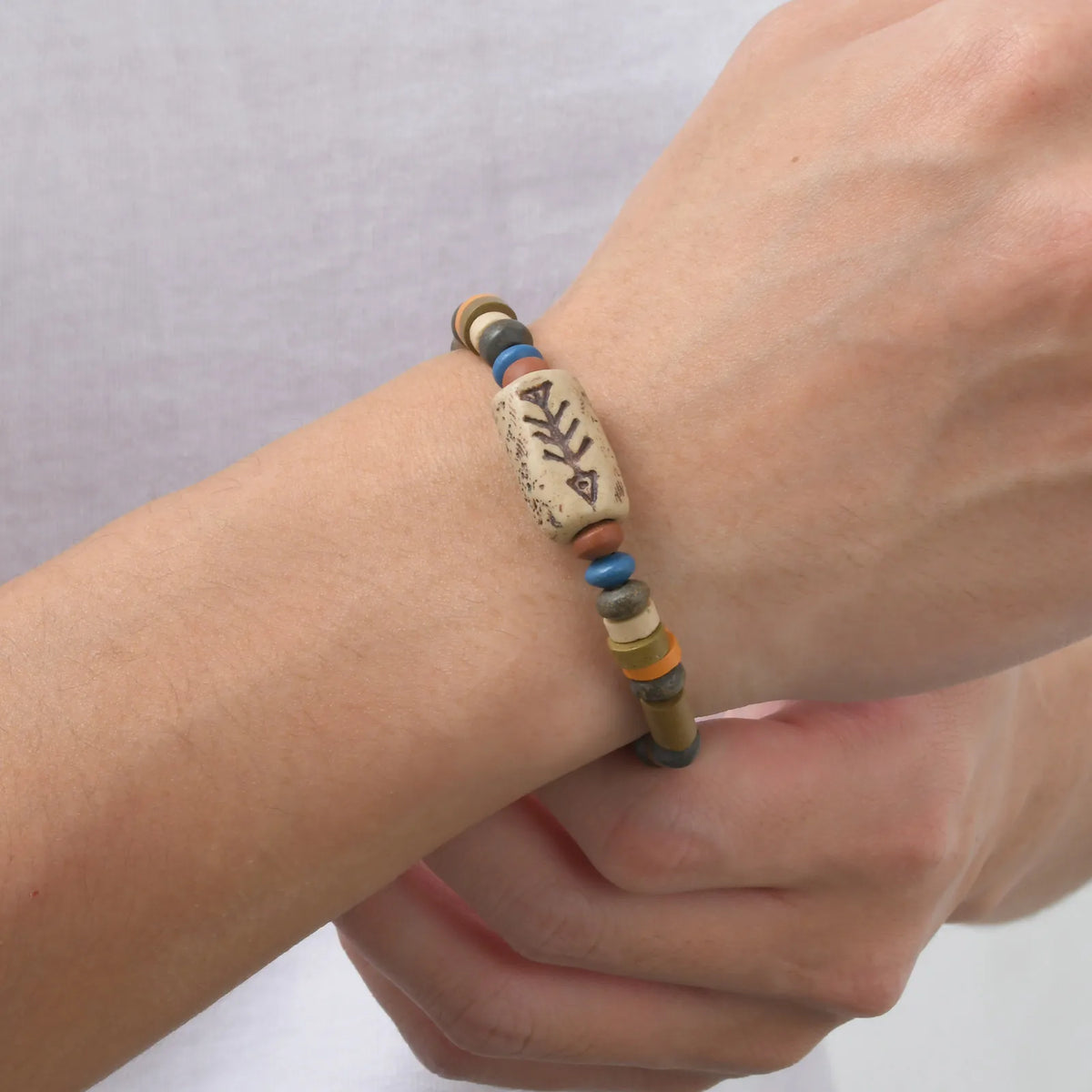 Mprainbow Fish Bone Beads Charm Bracelets for Men Boys, Retro Ethnic Wood Beaded Wristband,Adjustable Jewelry Gift to Him