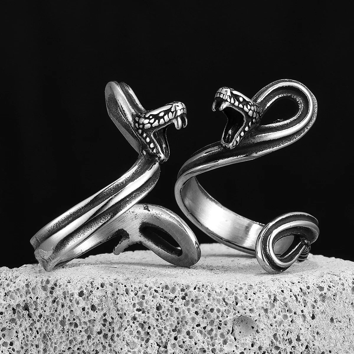 PENDRA Animal Snake Viper Steel Ring