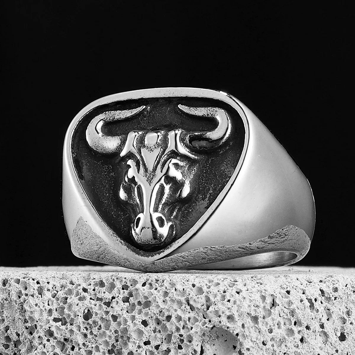 PENDRA Bull Fight Biker Steel Ring