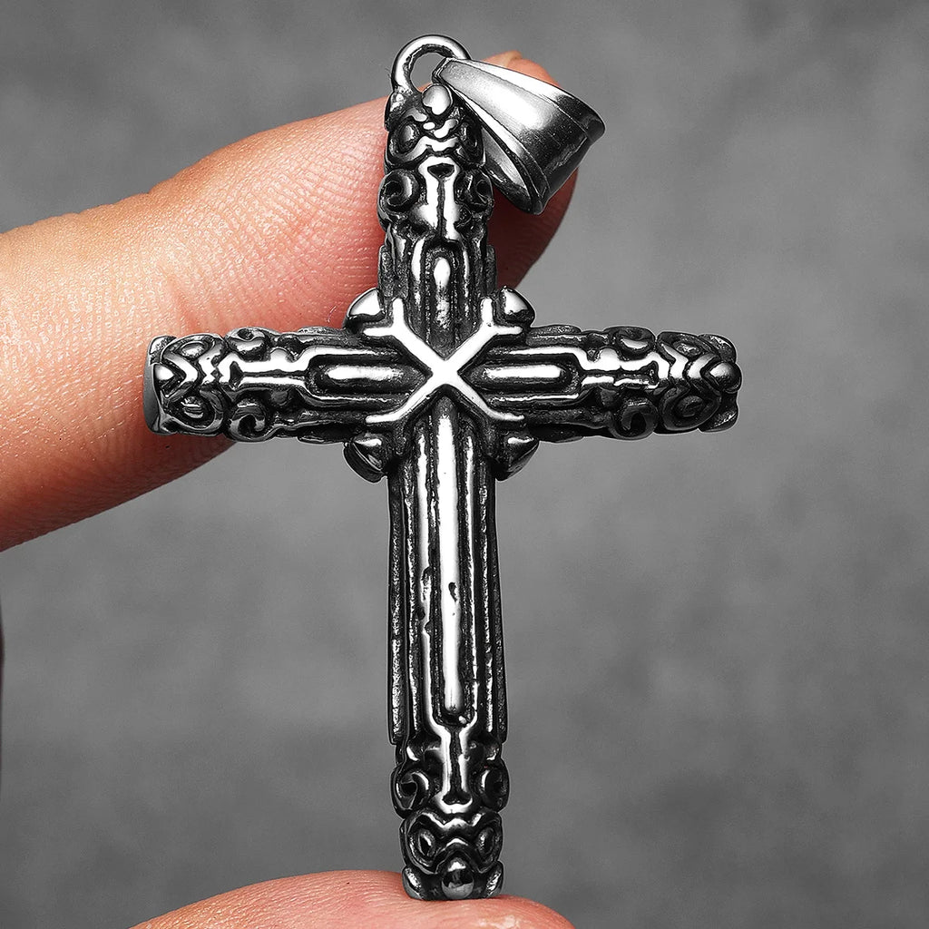 PENDRA Cross Carving Steel Necklace