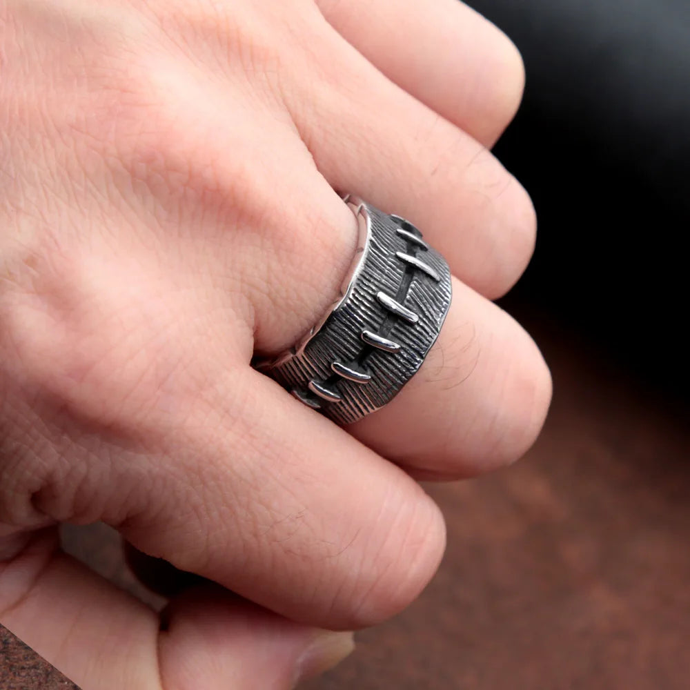 PENDRA Chimera Biker Gothic Ring