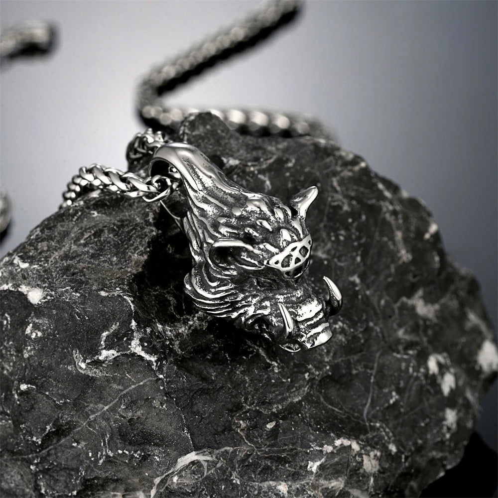 PENDRA Vikings Vintage Necklace