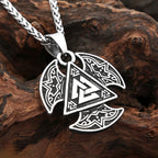 PENDRA Celticknot Viking Triangle Celtic Knot Pendant