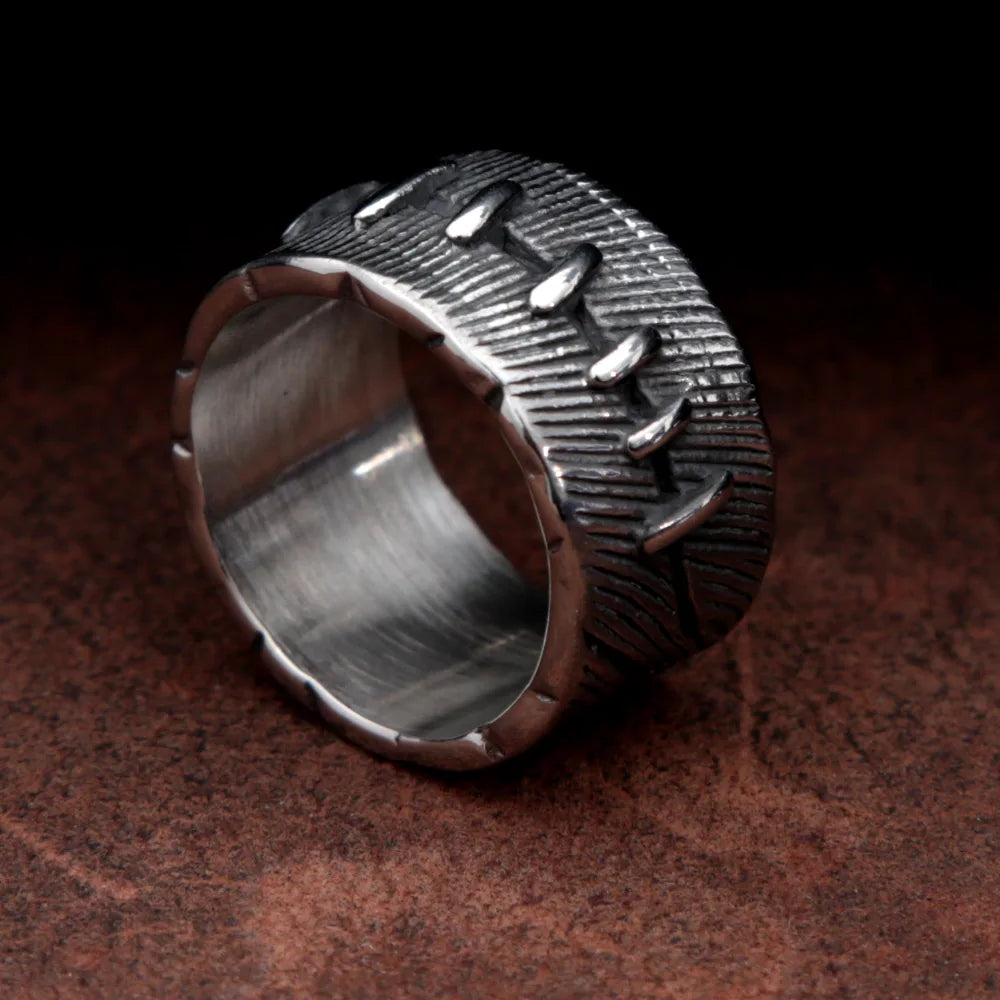 PENDRA Chimera Biker Gothic Ring
