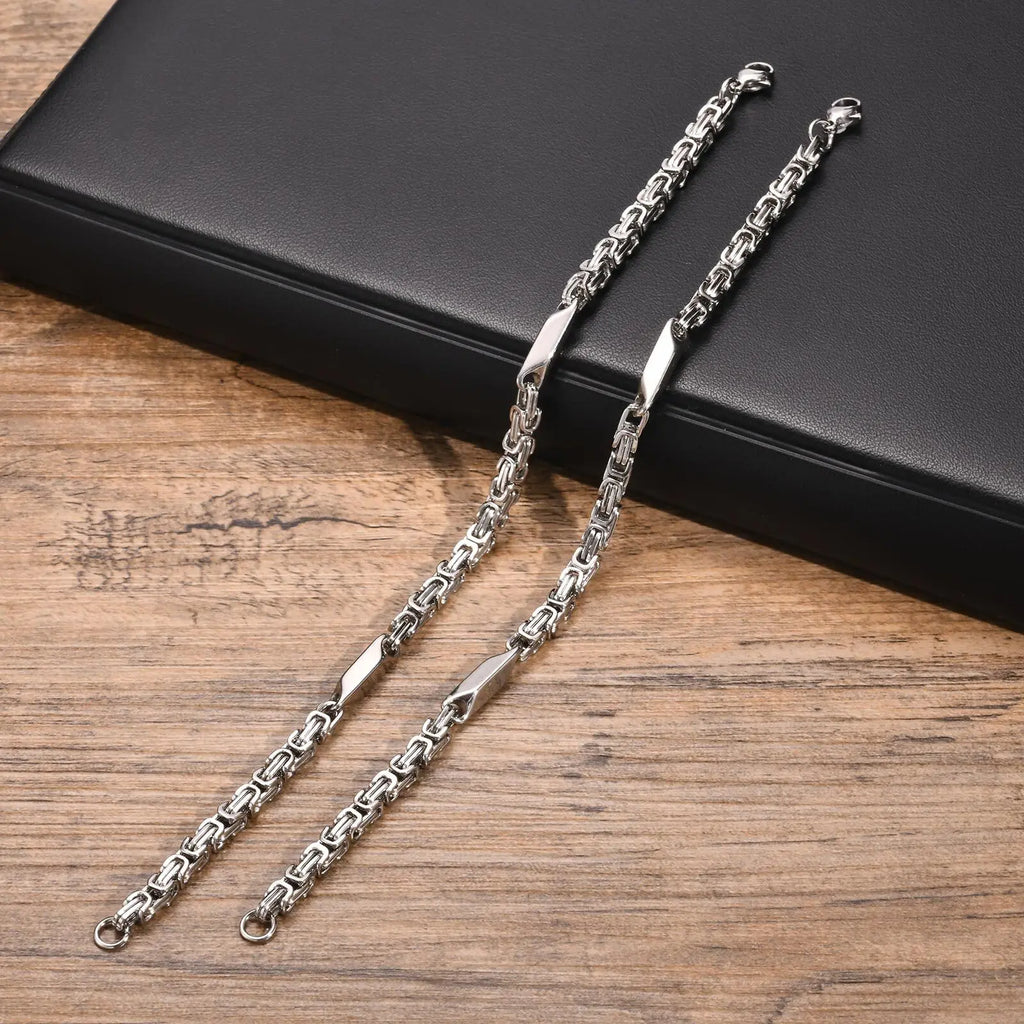 PENDRA Thin Byzantine Bracelet