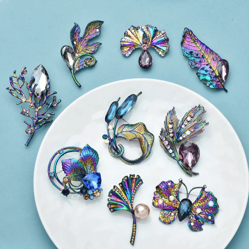 PENDRA Floracircle Crystal Circle Flower Brooch