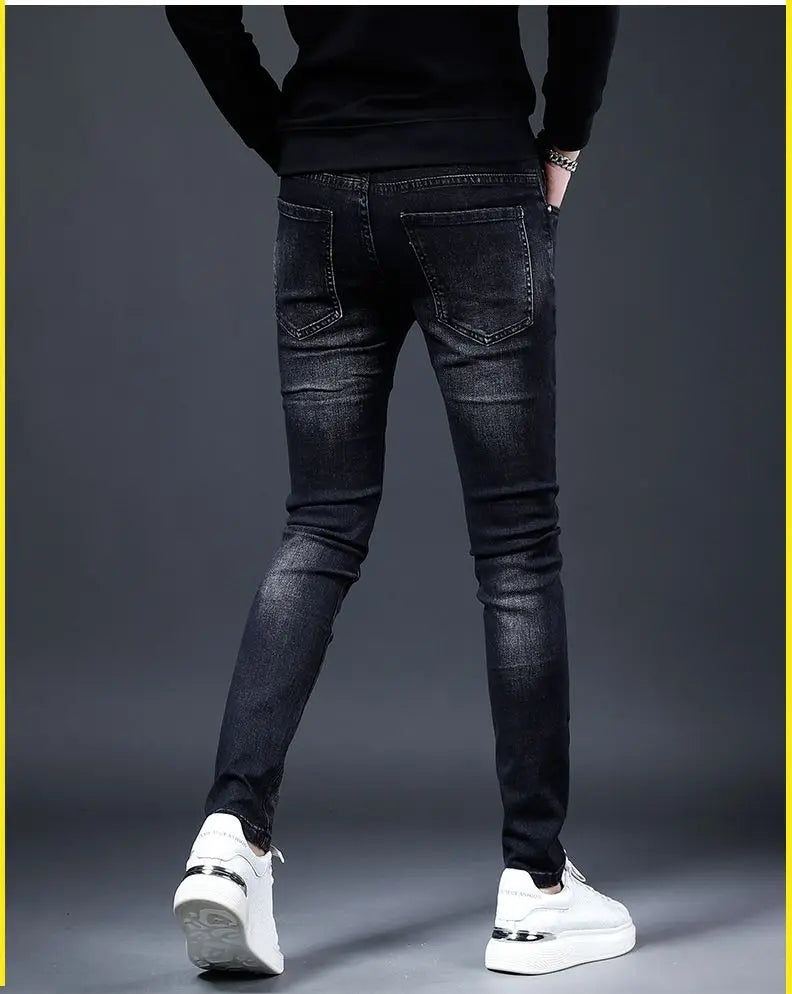 2025 Summer Ripped Jeans Men's Slim-fitting Small Feet Elastic Trousers Trendy Brand Fashion Scratched Patch Cargo Beggar Pants