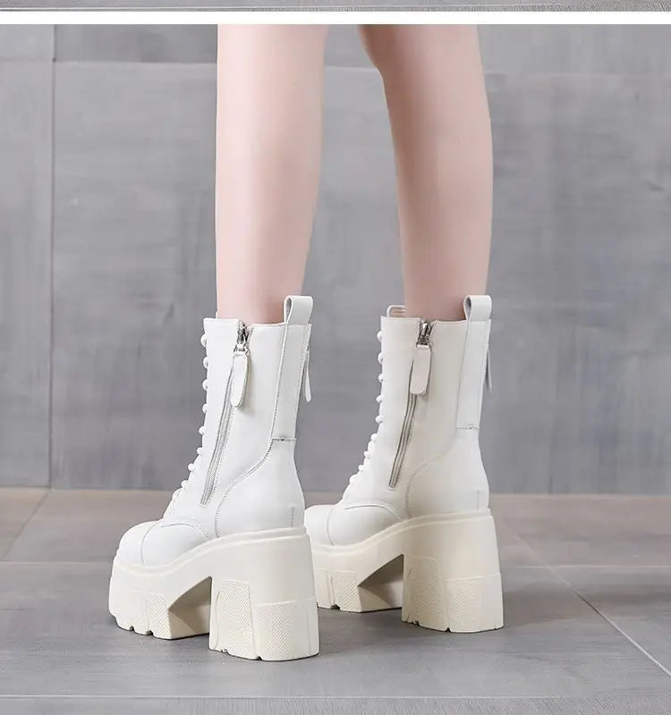 PENDRA Ultra Thick Soled Boots