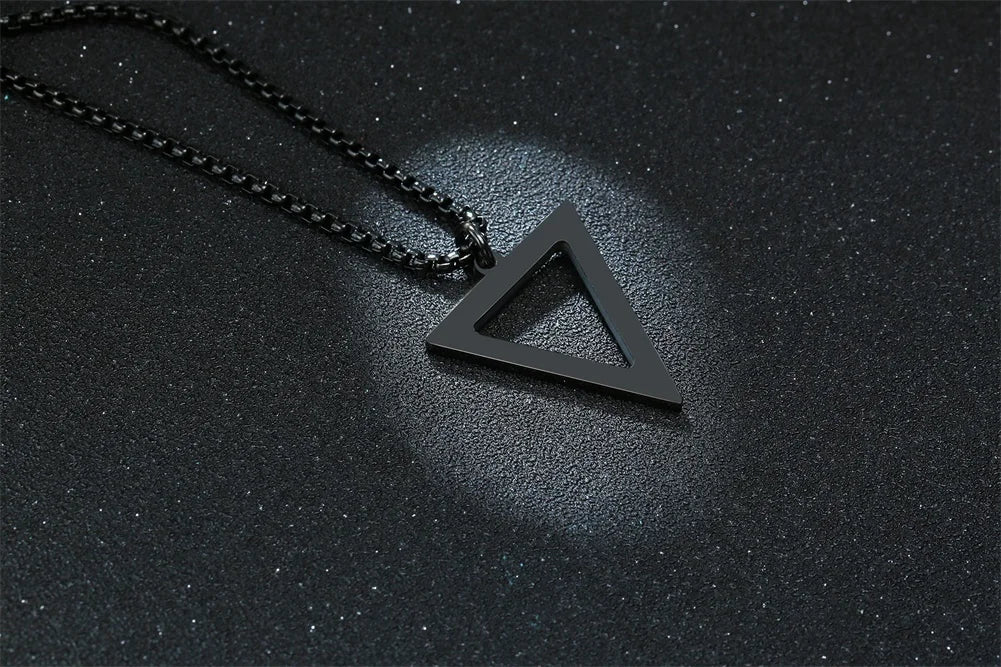 PENDRA Triangle Black Pendant Necklace