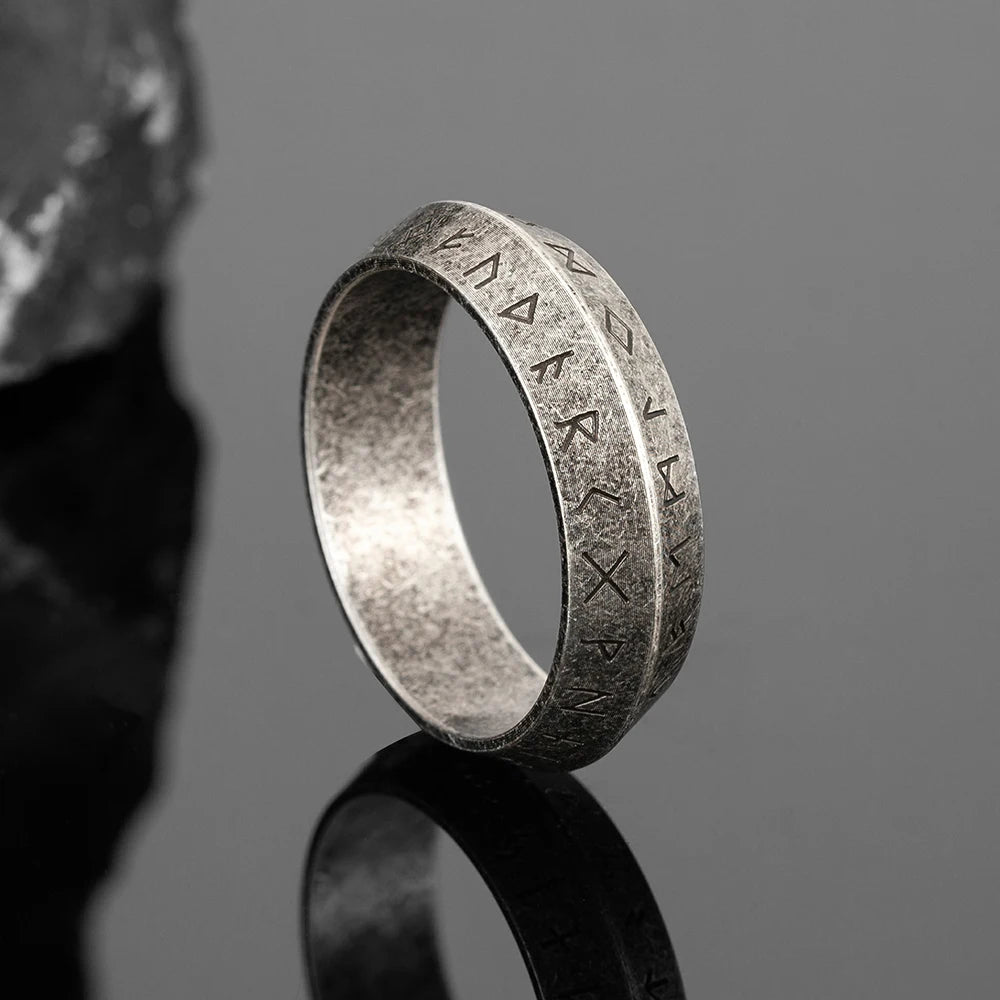 PENDRA Rune Silver Ring