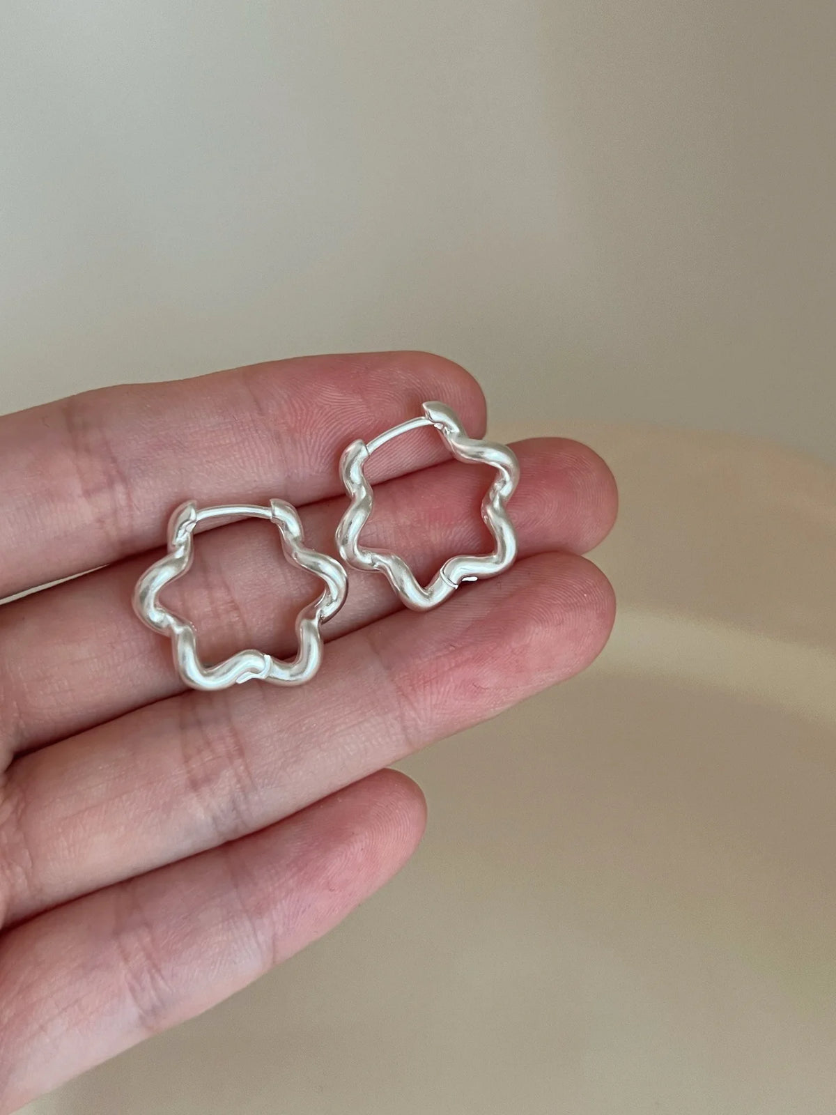 PENDRA Hollow Out Flower Hoop Earrings