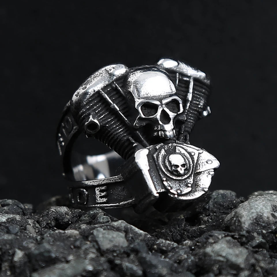 PENDRA Motorskull Steampunk Motorcycle Engine Pendant