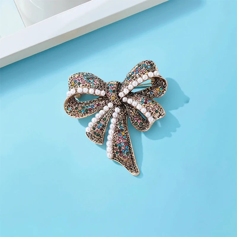 PENDRA Bellavie Vintage Rhinestone Bowknot Brooch