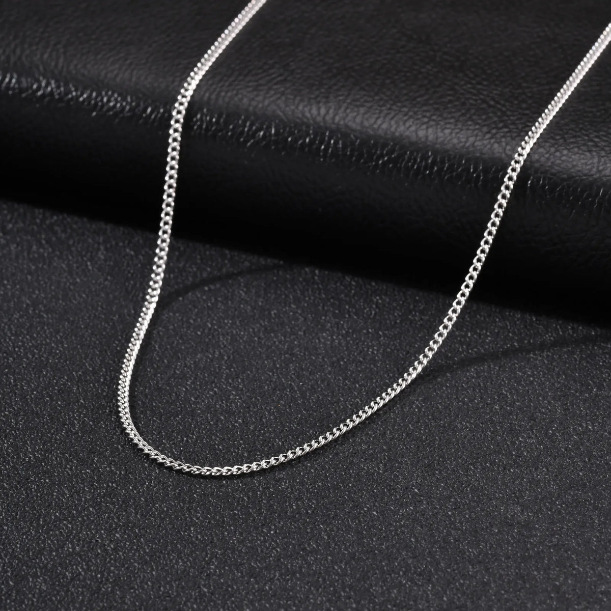 PENDRA Cuban Silver Chain Necklace