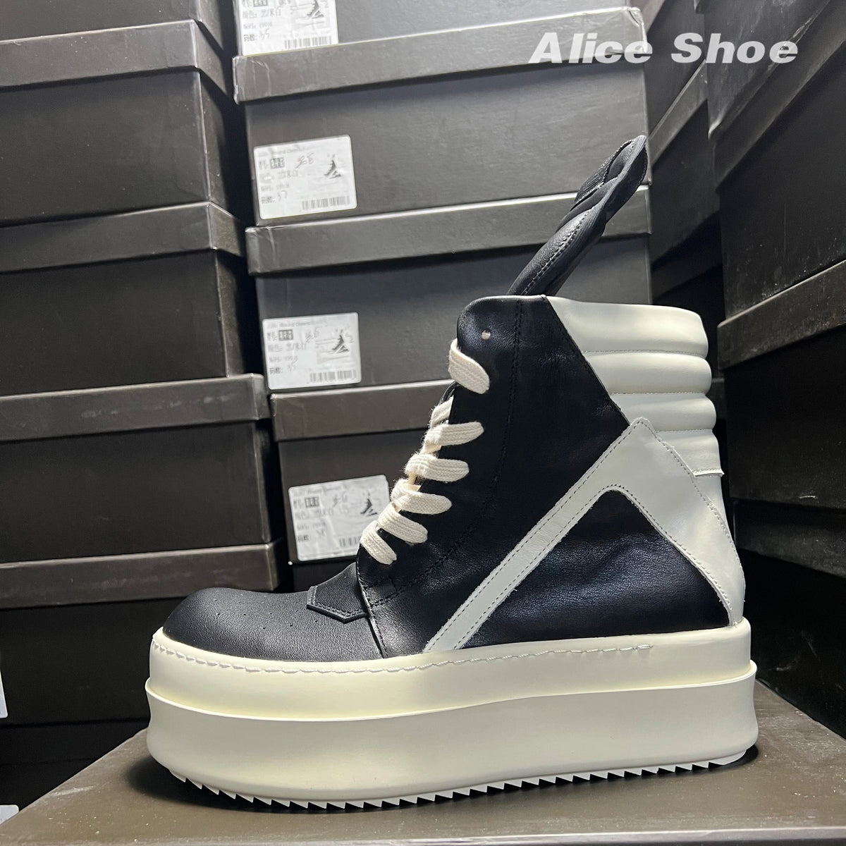 PENDRA Black Geobasket Black Leather 6cm Platform Zip Edition 2 Ankle Boots