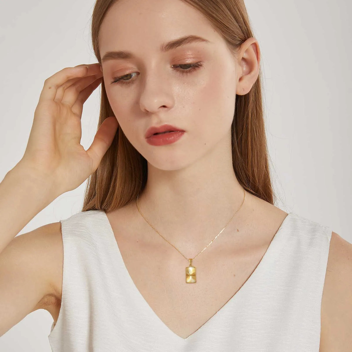 Men Necklace Gold Plated,Embossing Radiation Rectangle Pendant, Stainless Steel Sunburst Charm Necklaces Jewelry