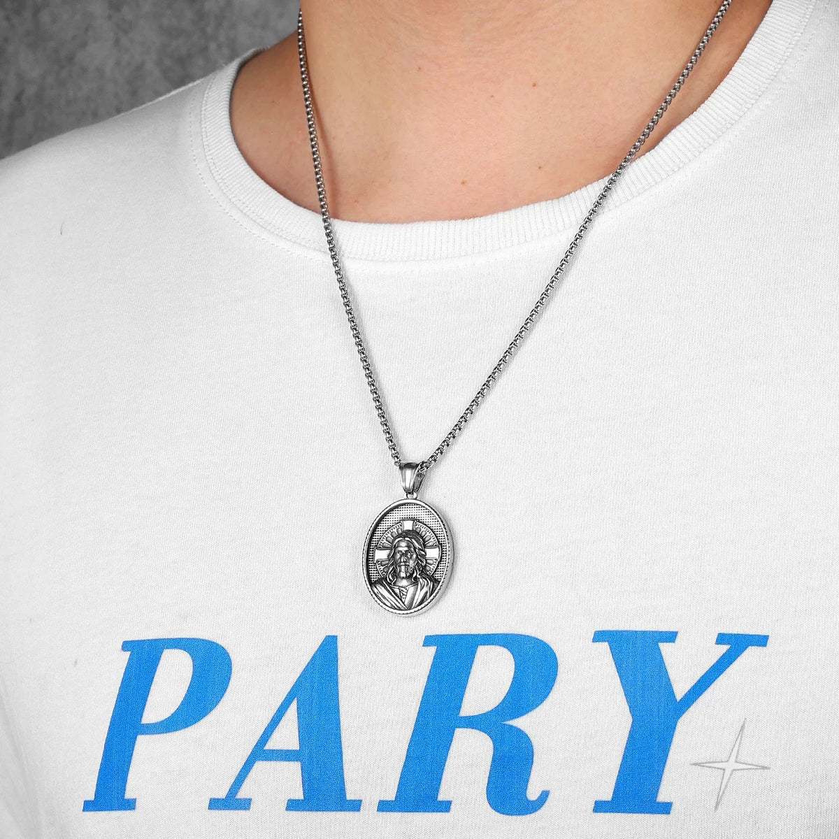 PENDRA Xanquin Cross Charm Necklace