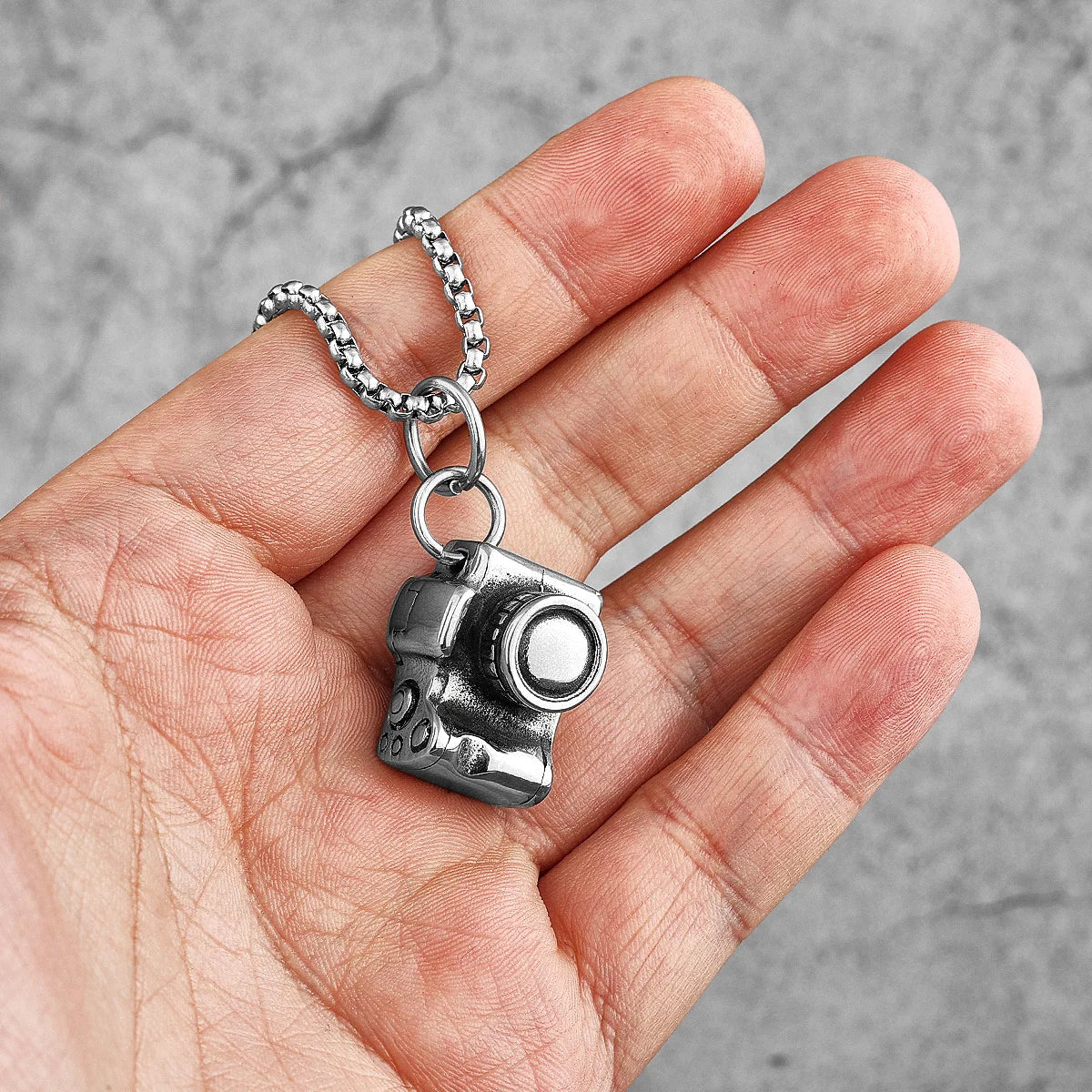 PENDRA SLR Camera Boyfriend Steel Necklace