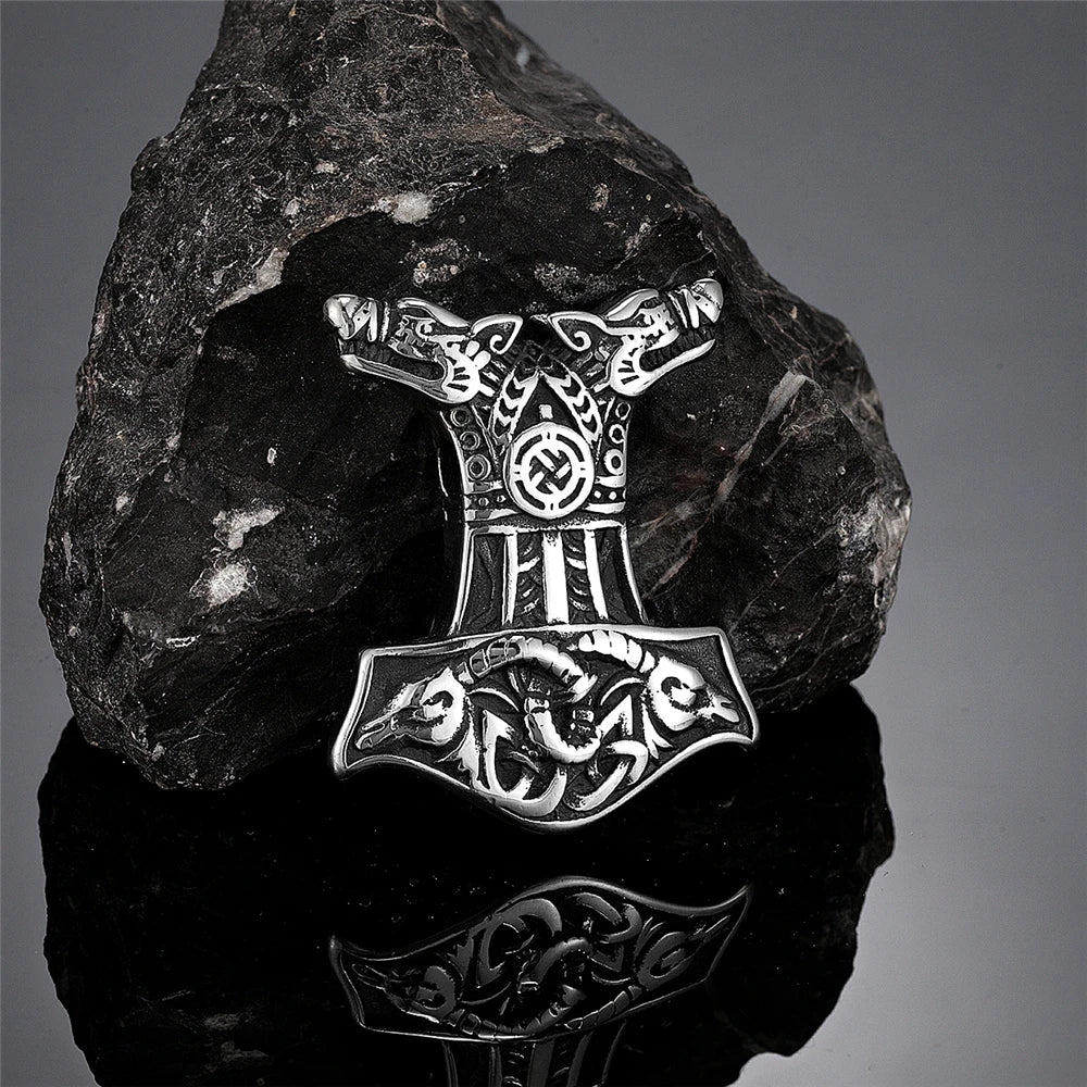 PENDRA Wolf Steel Necklace