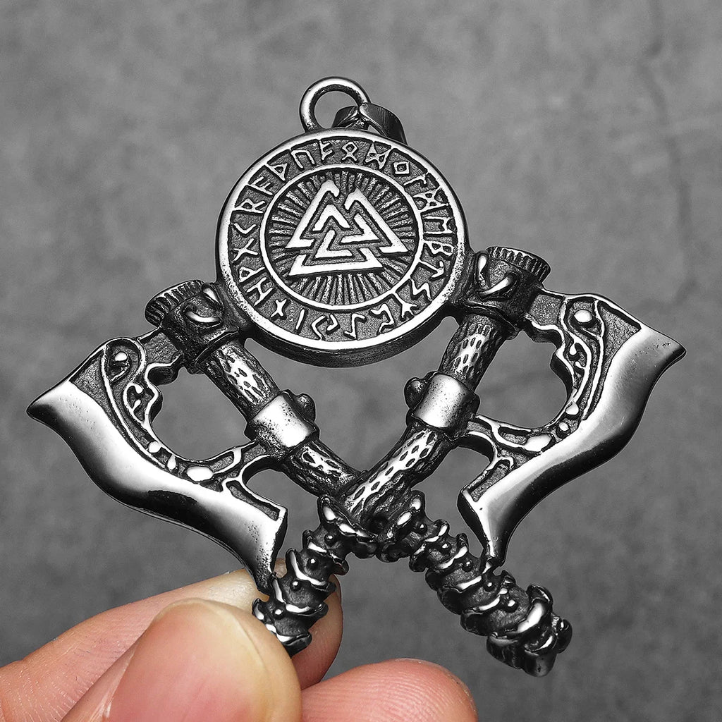 PENDRA Ivomond Viking Rune Necklace