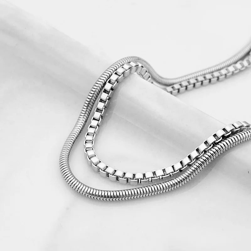 PENDRA Thin Box Bracelet